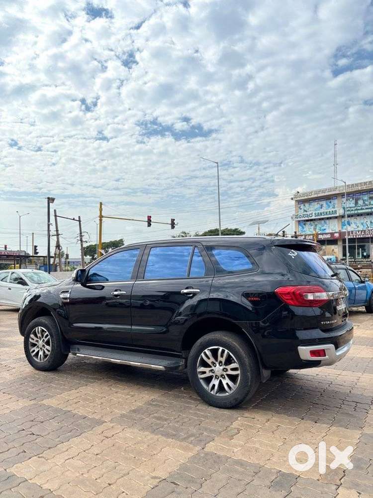Ford Endeavour 2.2 Titanium At 4x2, 2019, Diesel