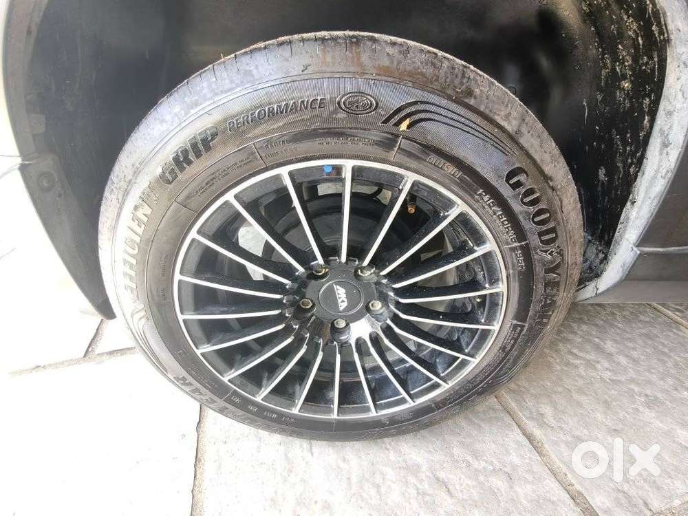 Honda Elevate V Mt, 2023, Petrol