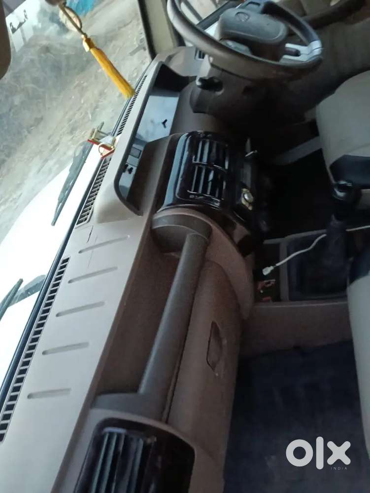 Mahindra Bolero 2018 Diesel Automatic