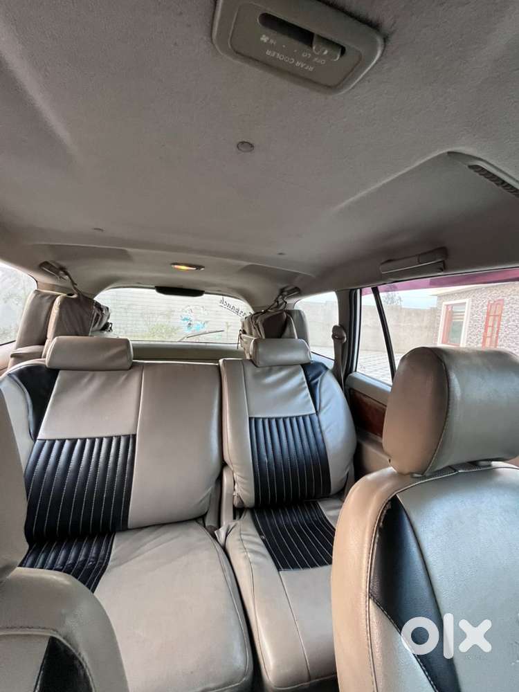 Toyota Innova Diesel 2014