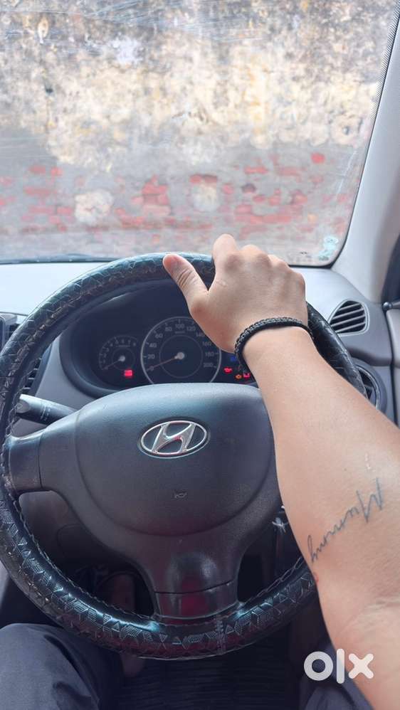 Hyundai I10 Magna(o) 2012 Model
