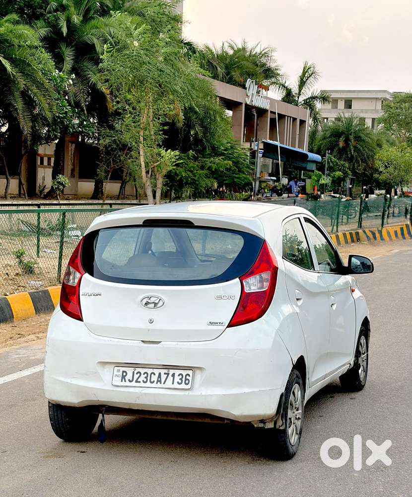 Hyundai Eon Magna Plus Option, 2013, Petrol
