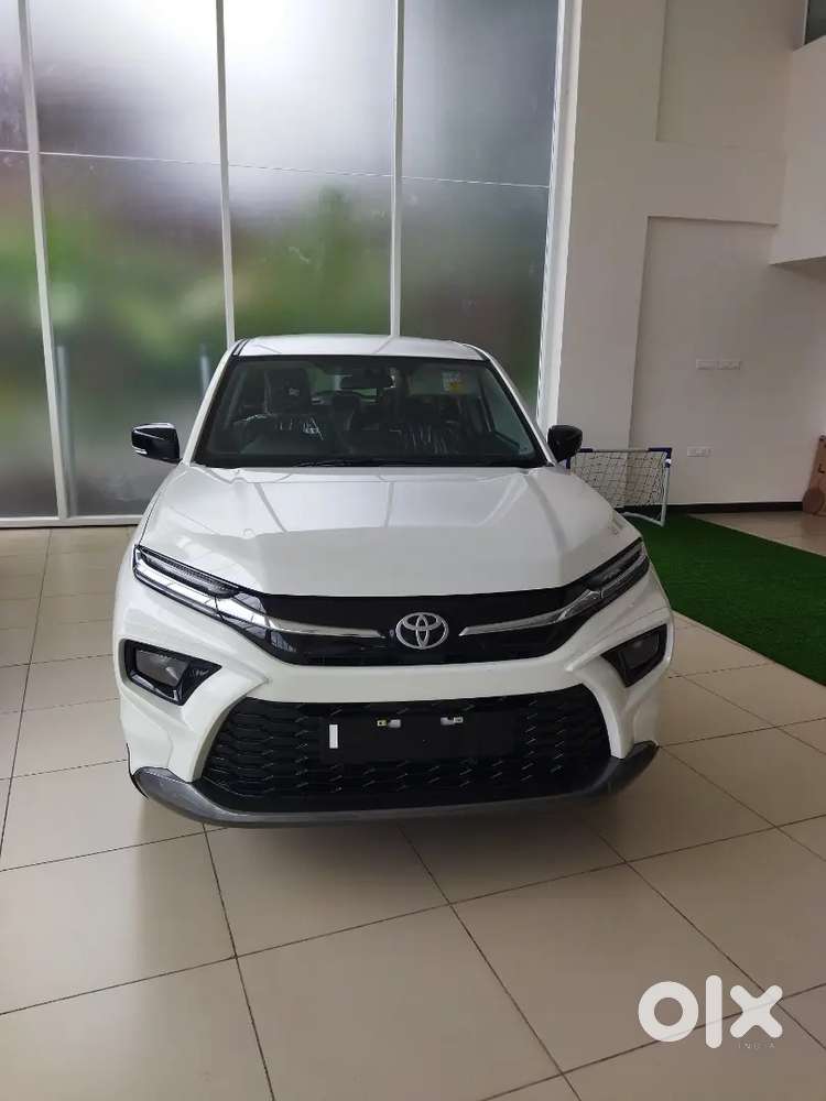Toyota Urban Cruiser Hyryder 2026 Petrol 0000 Km Driven