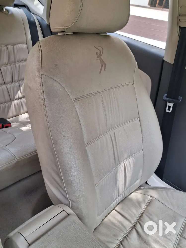 Volkswagen Vento 2011 Highline Petrol Manual