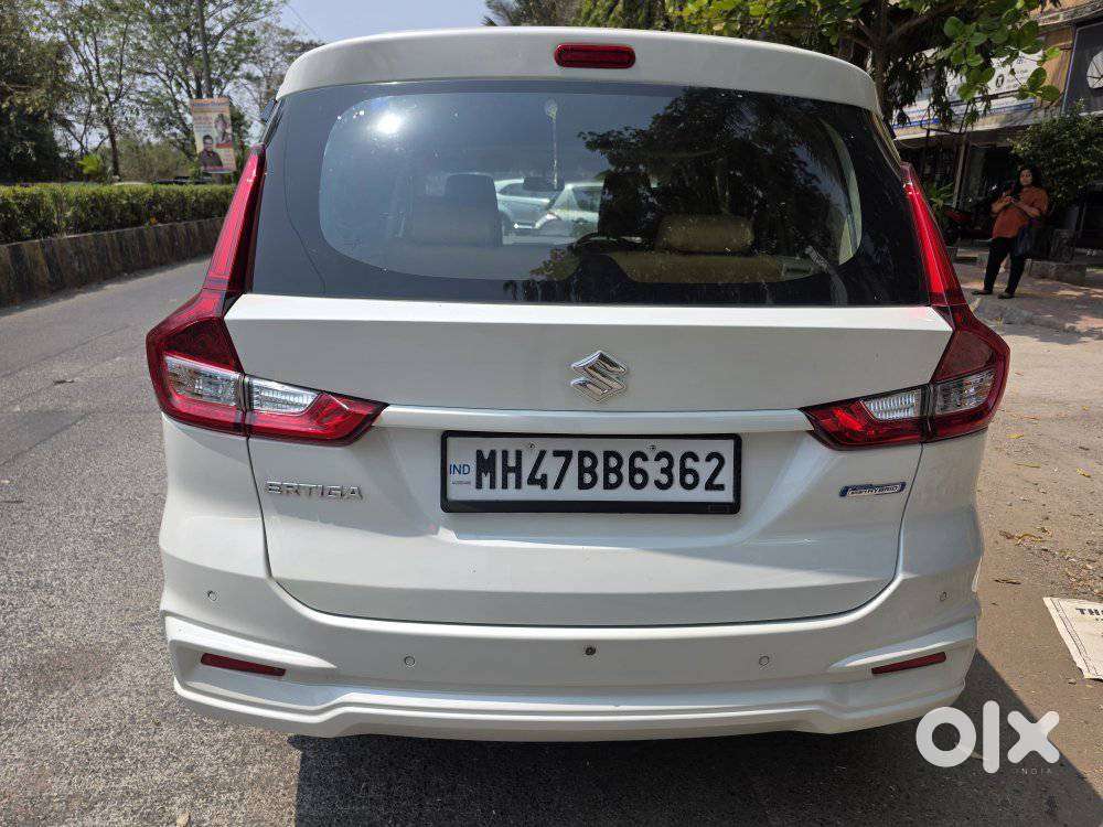 Maruti Suzuki Ertiga Vxi At Petrol, 2022, Petrol