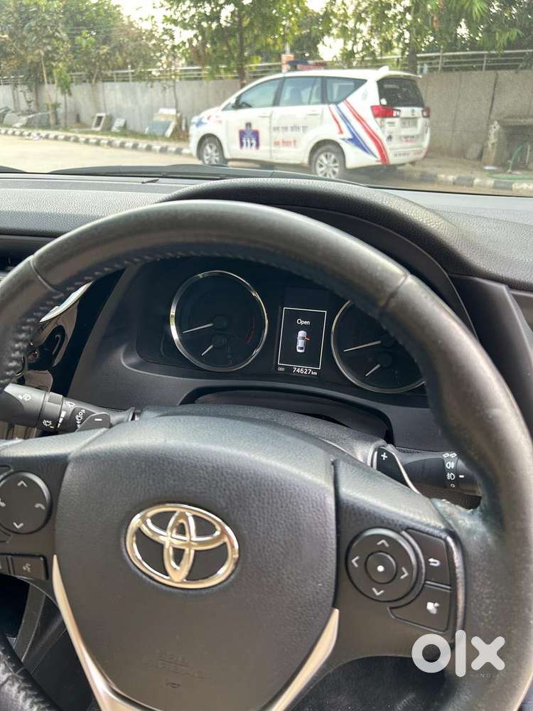 Toyota Corolla Altis 1.8 G Cvt, 2019, Petrol