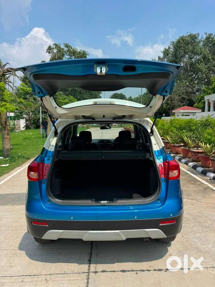 Maruti Suzuki Vitara Brezza Zdi+ Dual Tone Mt, 2017, Diesel