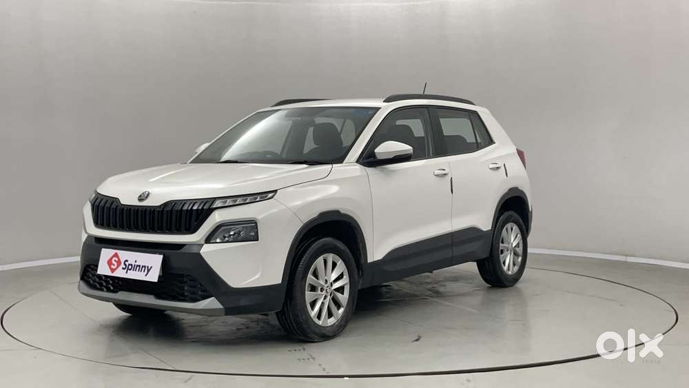 Skoda Kylaq Signature At, 2025, Petrol