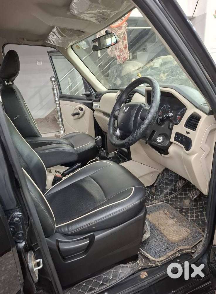 Mahindra Scorpio Classic 2.2 S Mt 7 Str, 2023, Diesel
