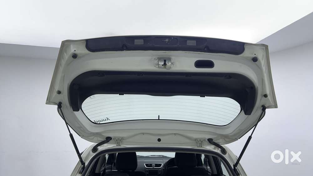 Maruti Suzuki Swift Zxi Cng, 2013, Cng & Hybrids