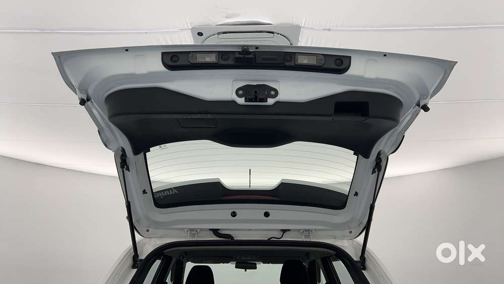 Nissan Magnite 1.0 Xv, 2021, Petrol