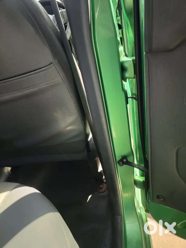 5 Years Fc Insurancehyundai Santro Xing 2004 Petrol 88850 Km Driven