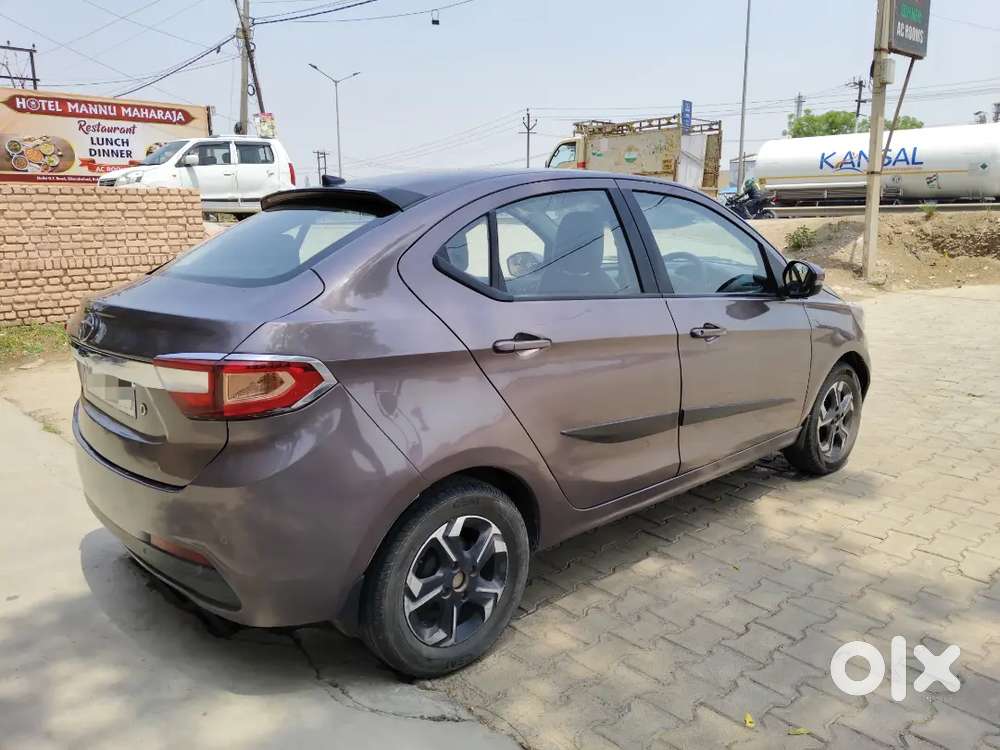 Tata Tigor Revotron 2017 Cng
