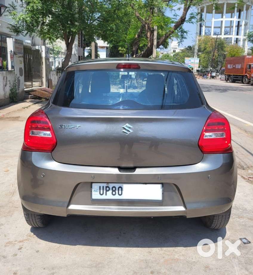 Maruti Suzuki Swift Vxi + Manual, 2018, Petrol