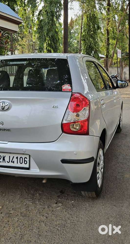 Toyota Etios Liva 2013-2014 G, 2013, Petrol