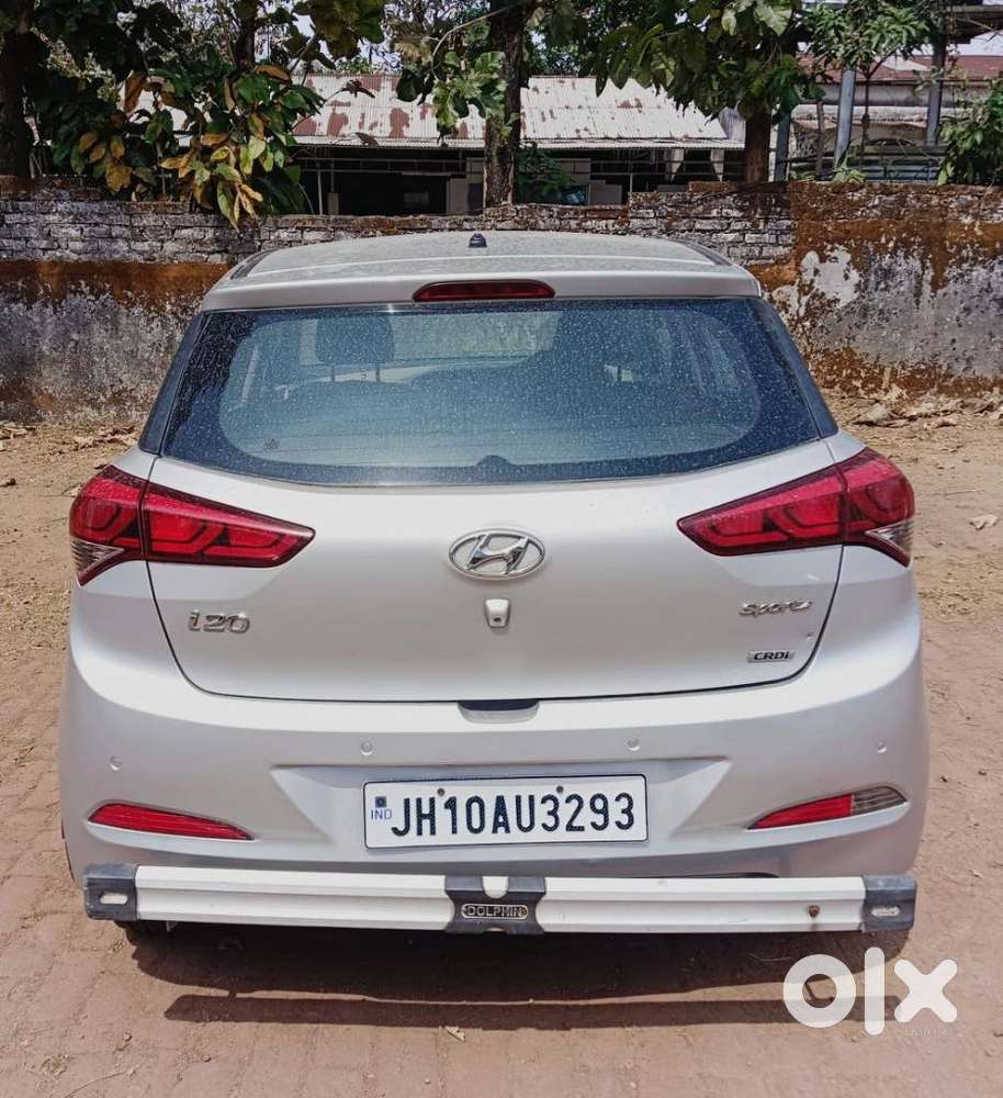 Hyundai I20 Sportz 1.4 Crdi 6 Speed Bs-iv, 2015, Diesel