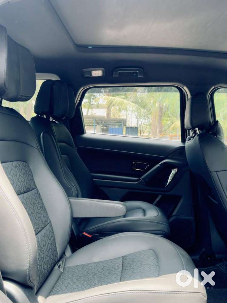 Tata Safari 2.0 Xza Plus 6 S Dark Edition, 2023, Diesel
