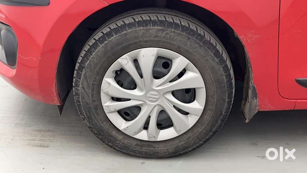 Maruti Suzuki Swift Amt Vvt Vxi, 2022, Petrol