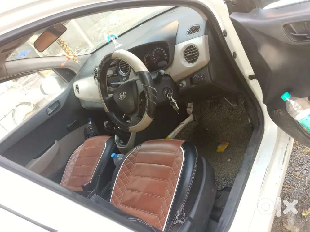 Hyundai Xcent 2017 Cng & Petrol  185000 Km Drive