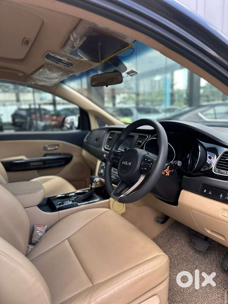 Kia Carnival Prestige, 2021, Diesel