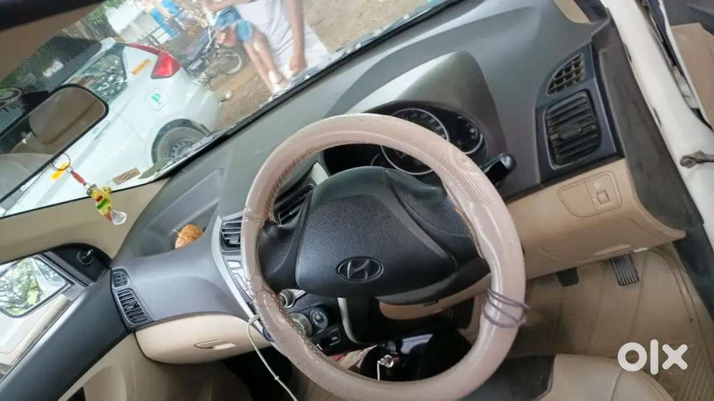 Hyundai Eon 2015