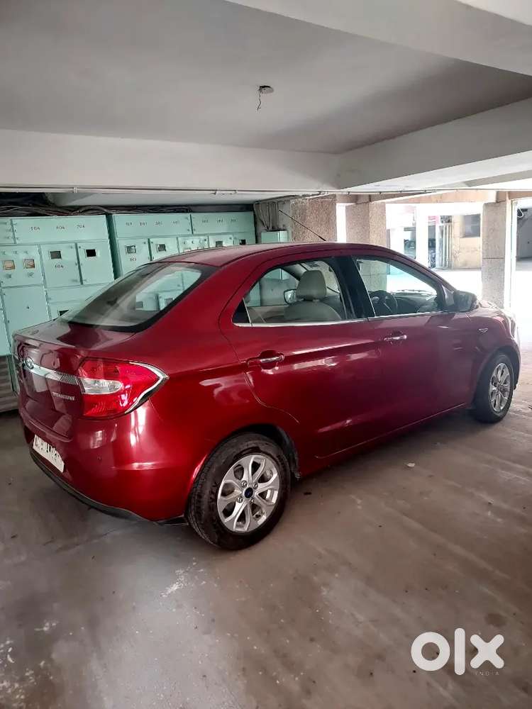 Ford Aspire 2015