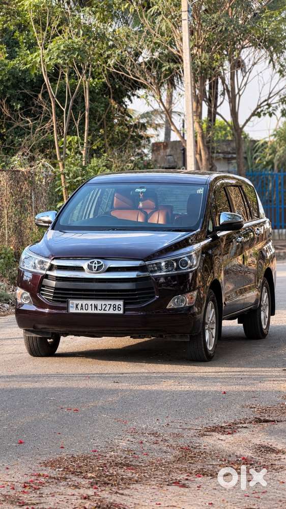 Toyota Innova Crysta 2018