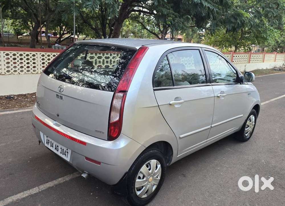 Tata Indica Vista 2008-2013 Aura 1.2 Safire (abs) Bs Iv, 2011, Petro..