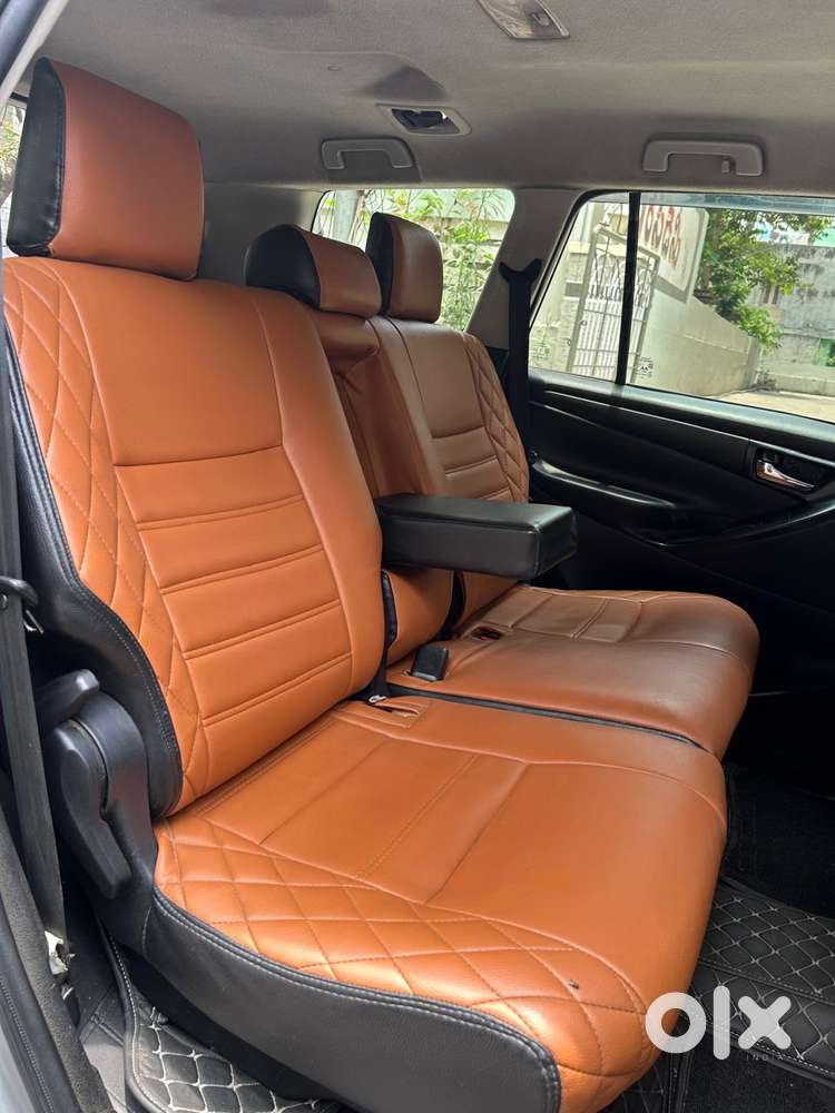 Toyota Innova Crysta 2.4 Gx Mt 8s, 2019, Diesel