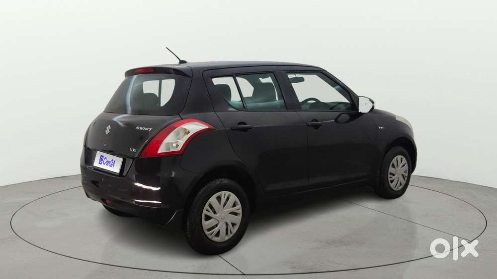 Maruti Suzuki Swift Vxi, 2015, Petrol