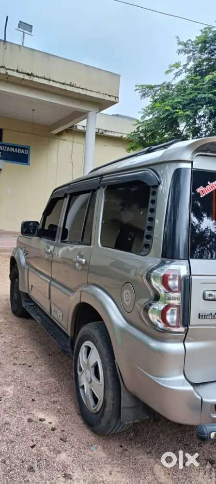 Mahindra Scorpio Classic 2016 Diesel Manual