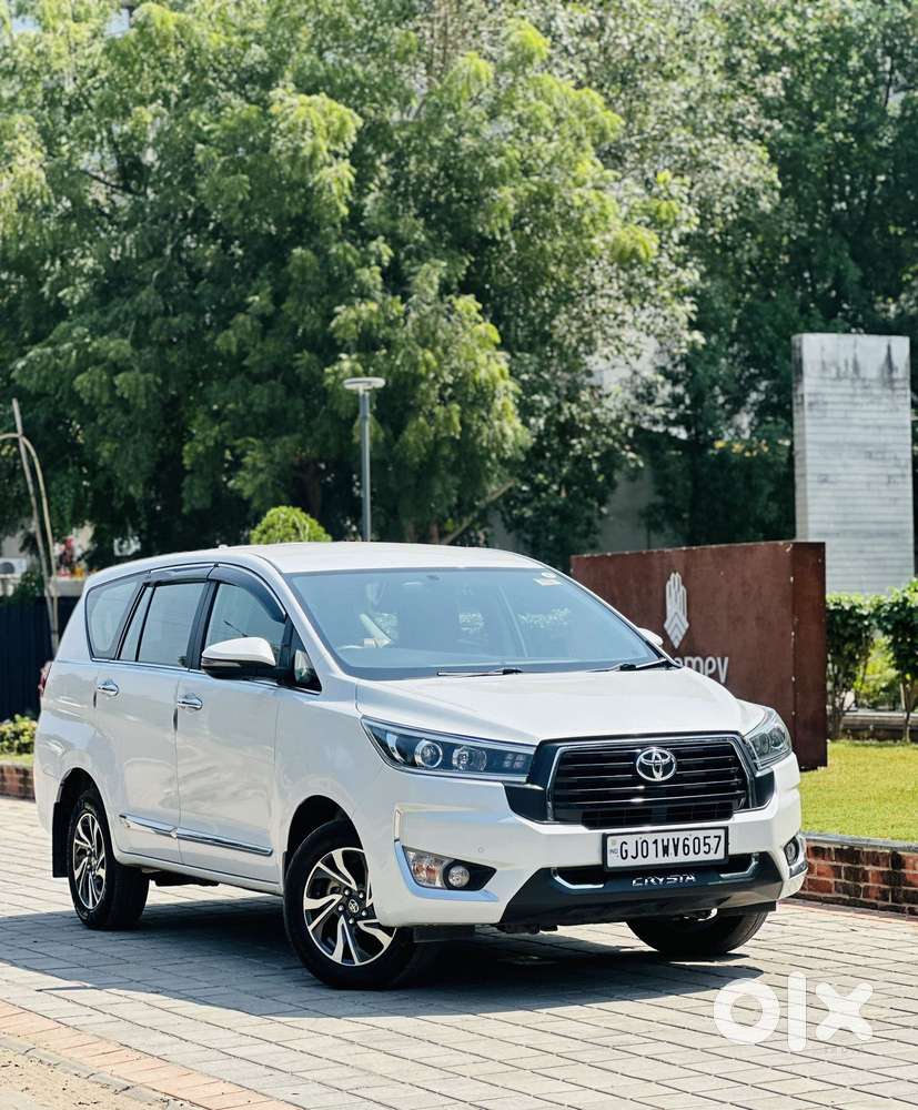 Toyota Innova Crysta 2.4 V, 2024, Diesel