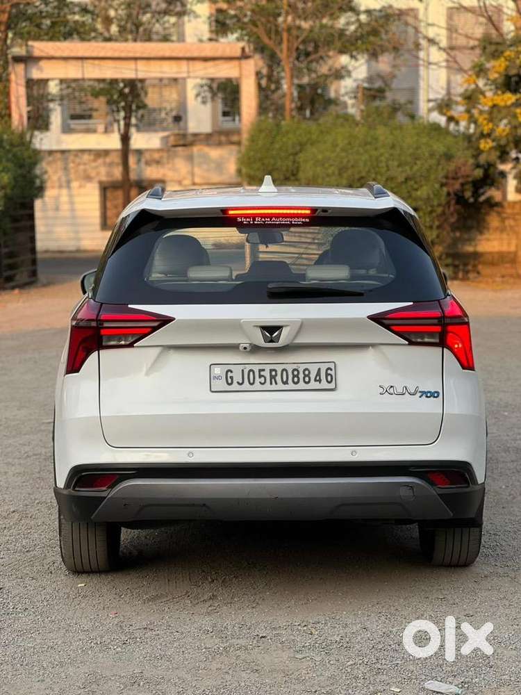 Mahindra Xuv700 2022 Diesel Well Maintained