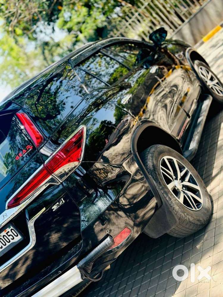 Toyota Fortuner 4x4 Mt 2.8 Diesel, 2020, Diesel