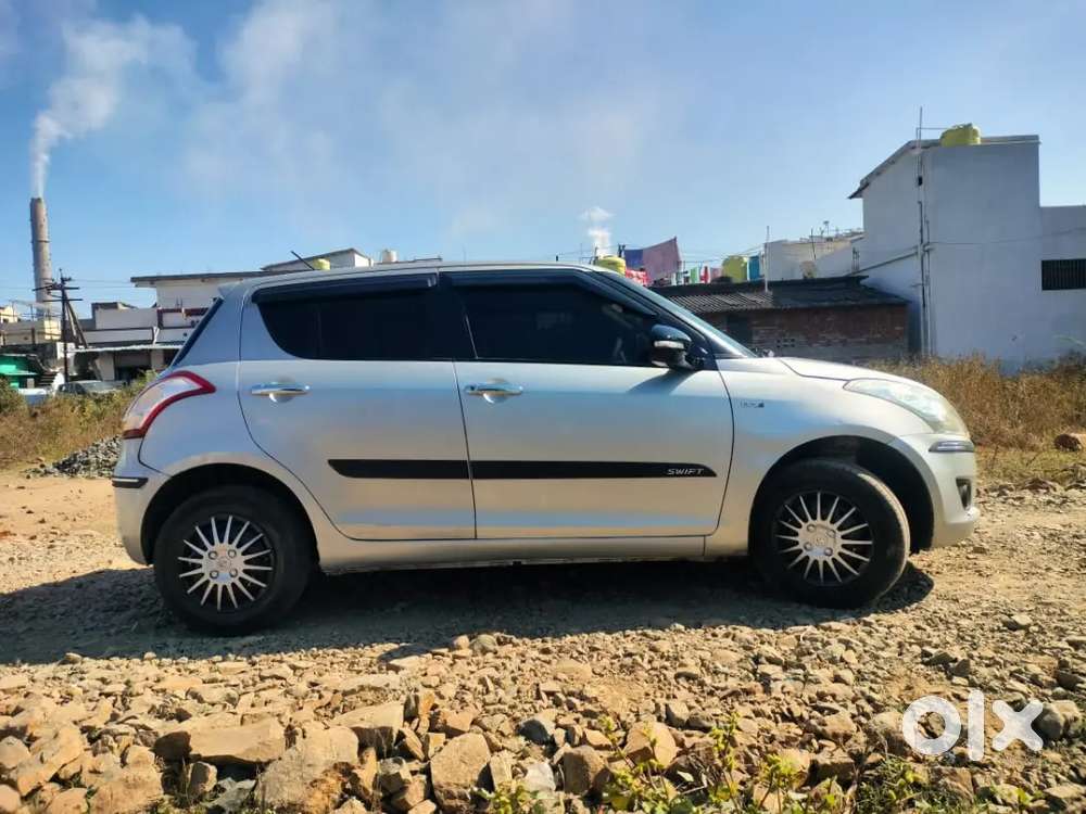 Maruti Suzuki Swift 2015 Diesel 95000 Km Driven