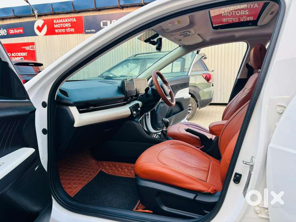 Hyundai Verna 1.5 Sx (o) Vtvt, 2023, Petrol