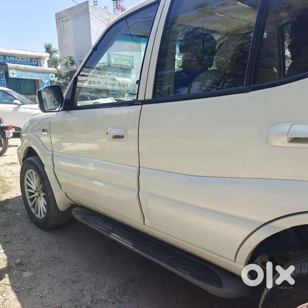 Tata Safari Diesel Manual 2012 Car