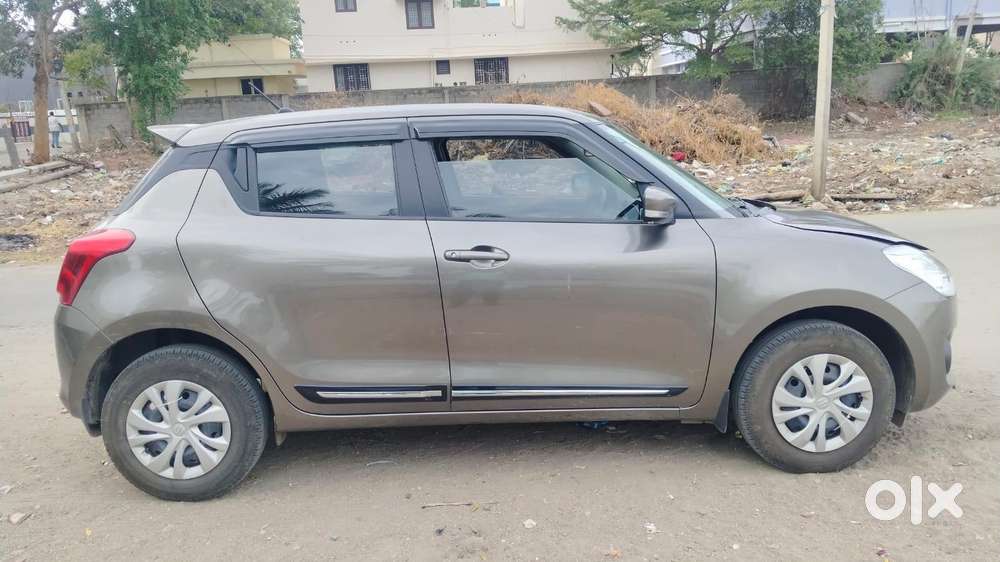 Maruti Suzuki Swift Vxi Abs Bsiv, 2023, Petrol
