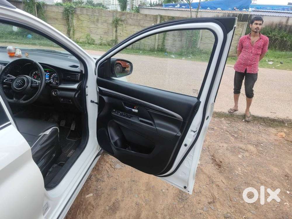 Maruti Suzuki Xl6 1.5 Alpha Mt, 2019, Petrol