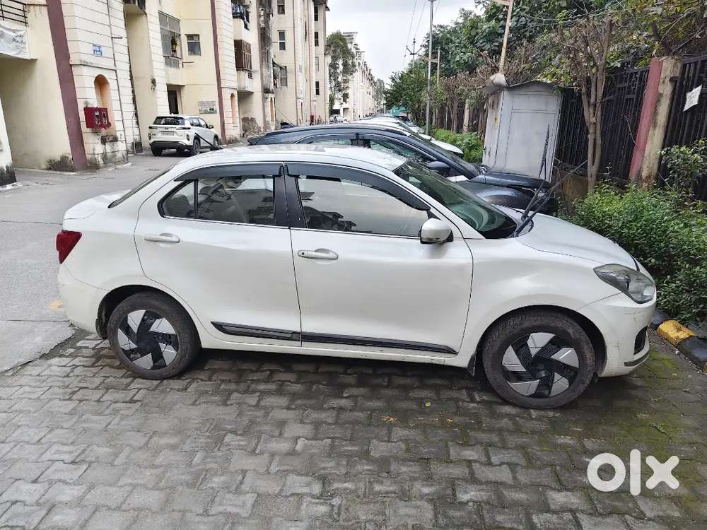 Dzire Very Fine Condition 1- New Tyre 2- Newcseat Cover With Matt