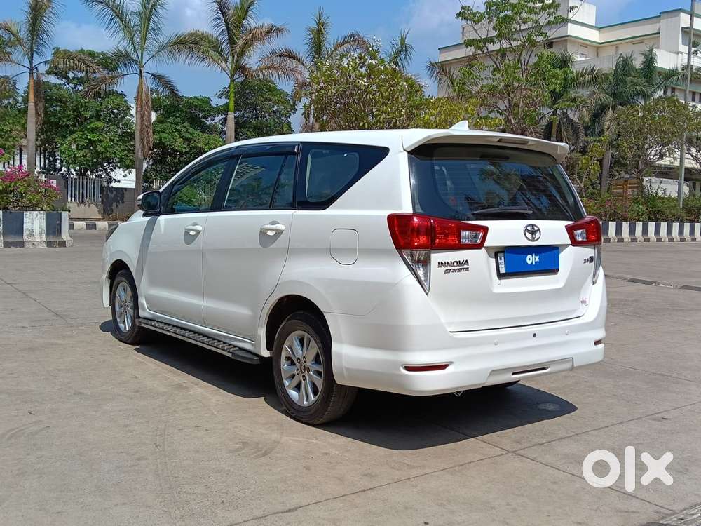 Toyota Innova Crysta G 8 Str, 2016, Diesel
