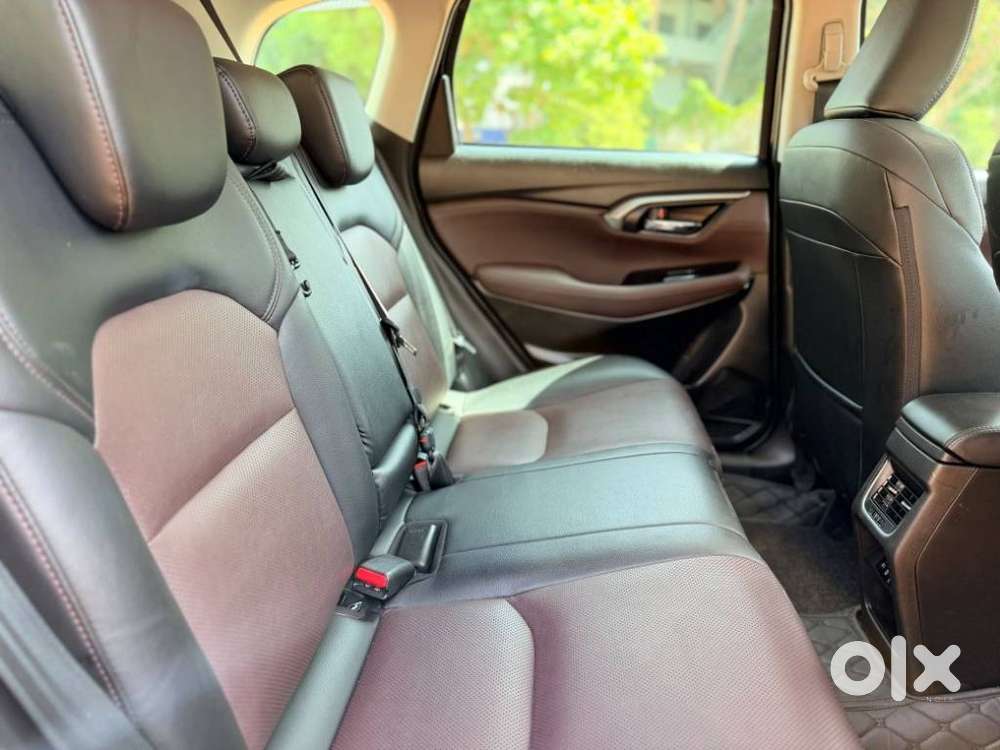 Maruti Suzuki Grand Vitara 1.5 Alpha Smart Hybrid, 2023, Petrol