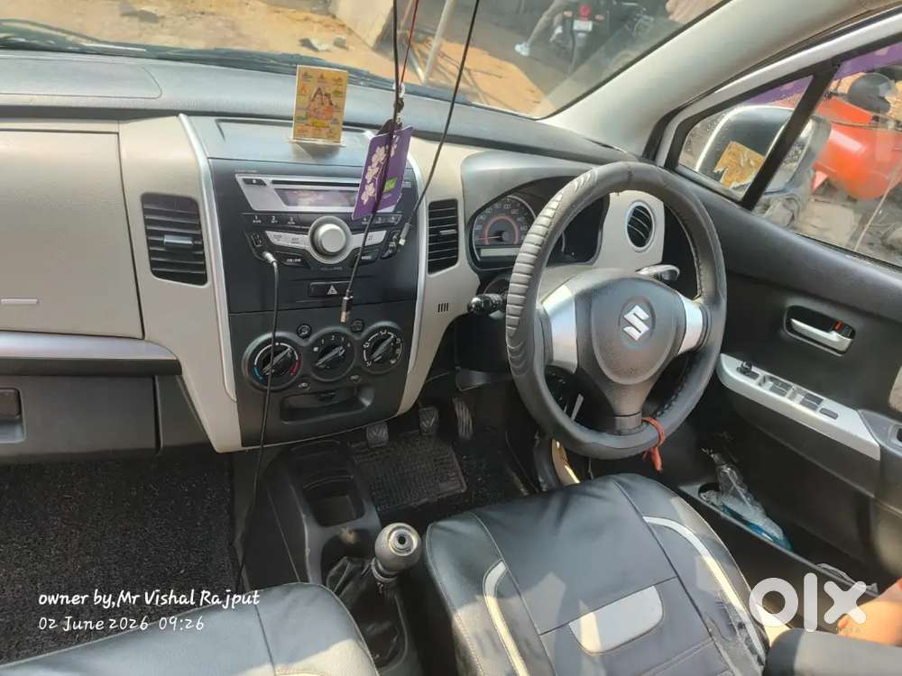 Maruti Suzuki Wagon R 
Model 2013 Vxi 
Petrol And Cng On Paper 
Second