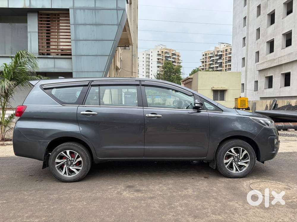 Toyota Innova Crysta 2.4 Gx Limited Edition 8 Str, 2021, Diesel