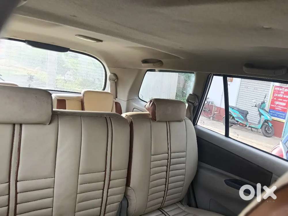 Toyota Innova 2.5 G 2013 Life Time Tax