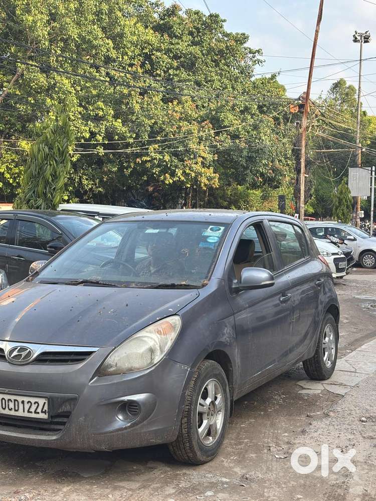 Hyundai I20 1.4 Sportz, 2011, Petrol