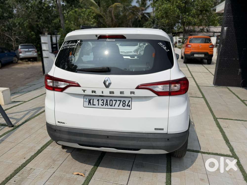 Renault Triber Rxz, 2019, Petrol