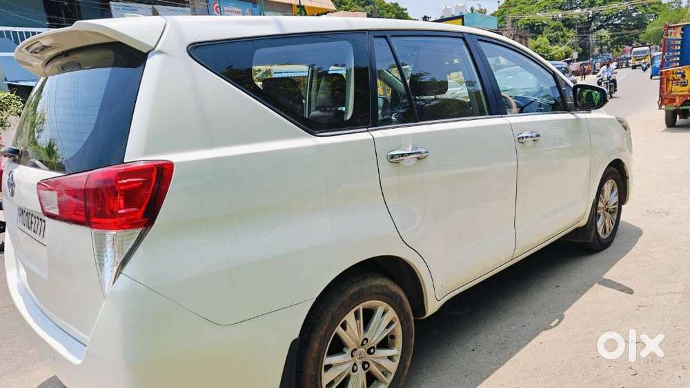 Toyota Innova Crysta 2.8z Automatic, 2018, Diesel