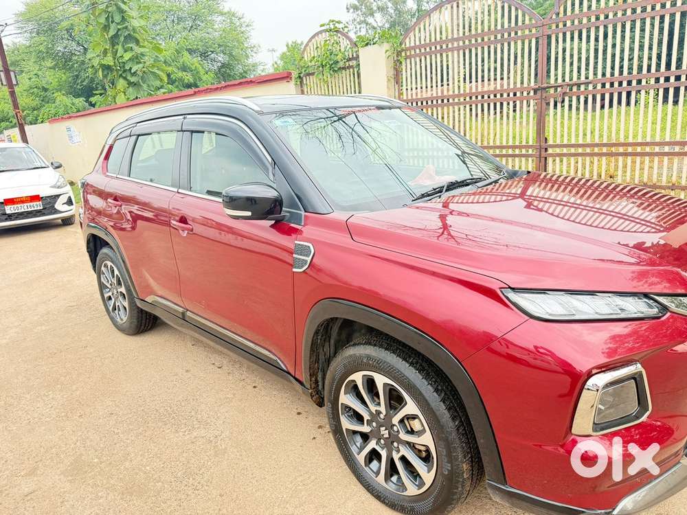 Maruti Grand Vitara Hybrid 2024