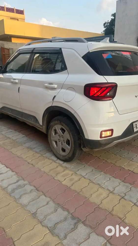 Hyundai Venue 2021 Model Manual Petrol